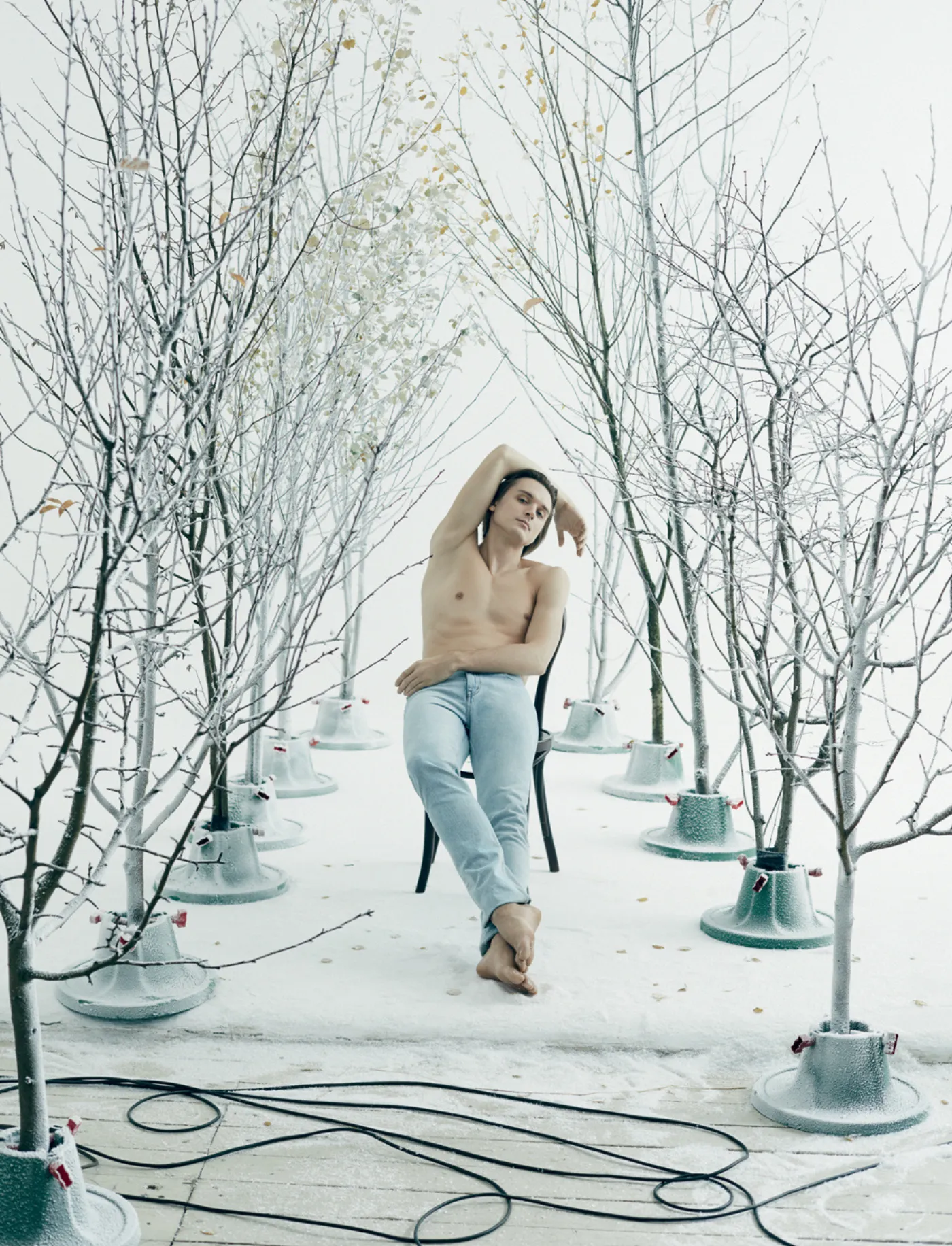 Kitavin Studio Set Design for Louis Vuitton, Moscow, Russia — campaign detail